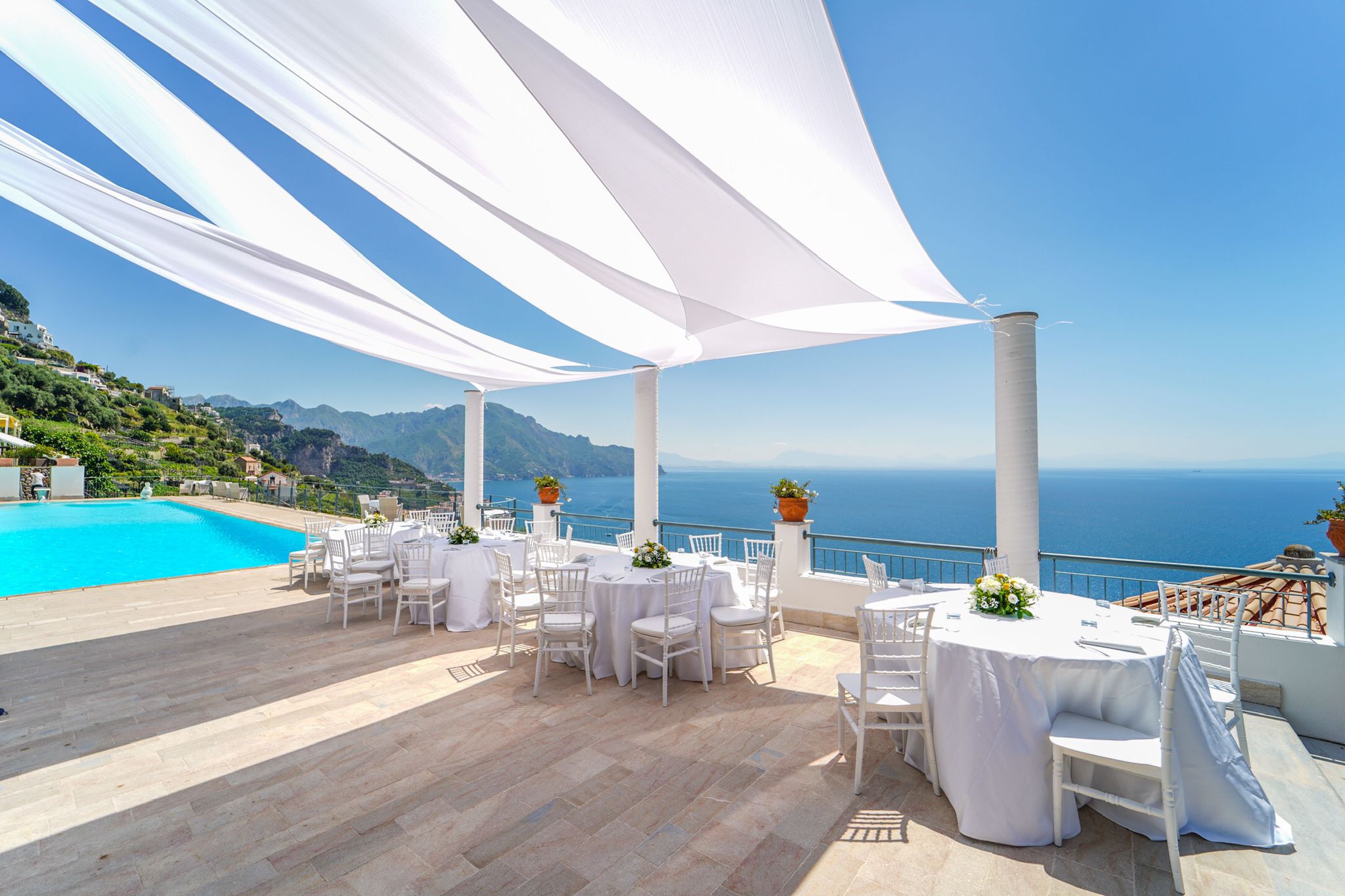 Amalfi coast day pool setup